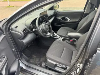 Foto 20 van Toyota Yaris 1.5 Hybrid 115 Active