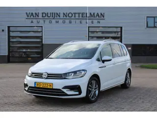 Volkswagen Touran 1.6 TDI SCR Highline Business R 7p / Automaat / N.A.P.