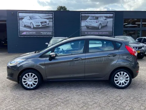 Ford Fiesta 1.0 Style Essential 113.251 Kilometer n.a.p - Airco - Navi - Bluetooth/handsfree - Elekt