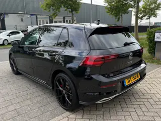 Foto 13 van Volkswagen Golf 1.4 eHybrid GTE|Plug in| Automaat|Pano|Cruise contr|R velgen