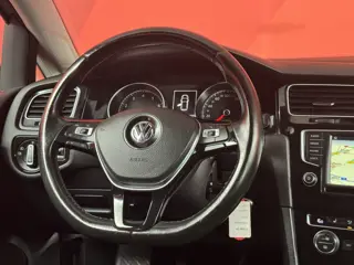 Foto 18 van Volkswagen Golf 1.2 TSI Business Edition R Connected | Stoelverwarming | Massage | Navi |