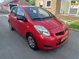 Foto 22 van Toyota Yaris 1.3 VVTi Comfort AIRCO/EL RAMEN/DEALER ONDERHOUD