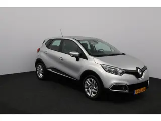 Foto 14 van Renault Captur 0.9 TCe Dynamique/ Trekhaak!/ LED Dagrijverl./ Keyless/ 17''LMV/ Clima/ Navi/ Cruise/