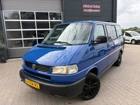 Volkswagen Transporter Kombi Caravelle 9 Persoons