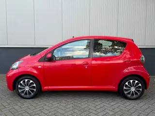 Foto 17 van Toyota Aygo 1.0-12V carplay nieuwe apk 134731km