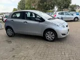 Foto 26 van Toyota Yaris 1.3 VVTi Comfort