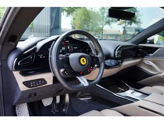 Foto 15 van Ferrari Purosangue 6.5 V12 / NL-AUTO / BTW / Carbon / Massage / 8 D.Km