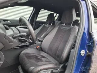 Foto 13 van Peugeot 308 1.2 PureTech GT-line | Nieuw Binnen! | BTW | Camera | Cruise