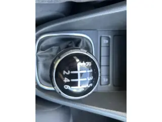 Foto 19 van Volkswagen Golf 1.2 TSI Comfortline BlueMotion 5 Deurs airco applecar play