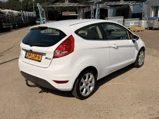 Foto 14 van Ford Fiesta 1.25 Sensation Edition, AIRCO(CLIMA), CRUISE CONTROL, PARKEERSENSOREN, BLUETOOTH-RADIO-C