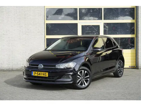 Volkswagen Polo 1.0 TSI 5drs Highline BJ2021 Climate Control | Led | LMV-15" | Parkeersensoren | Sto