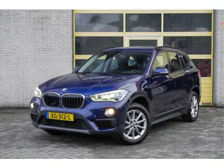 BMW X1 sDrive20i 192PK! Automaat Executive BJ2019 Lmv 17" | Led V+A | Pdc | Elek. achterklep | Navi 