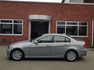 BMW 3-serie 325i Aut 1e Eig Leder Navi Xenon Ecc (bj 2005)