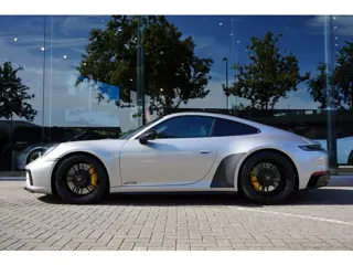 Porsche 911 992 3.0 Carrera 4 GTS GERESERVEERD