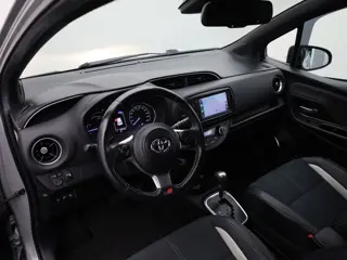Foto 16 van Toyota Yaris 1.5 Hybrid GR-Sport Prijs Rijklaar!!