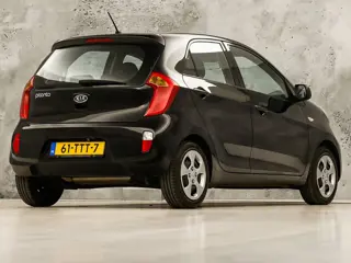 Foto 17 van Kia Picanto 1.0 CVVT Comfort Pack (NAVIGATIE, CAMERA, AIRCO, SPORTSTOELEN, ELEK RAMEN, NIEUWSTAAT)