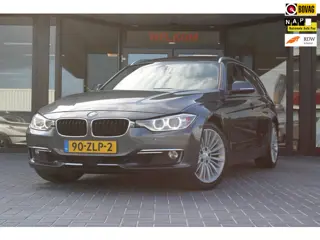 BMW 3-serie Touring 328i High Executive, H/K, Leder, Pano, Adaptive Cruise Control, Verwarmde achter