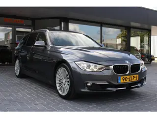 Foto 18 van BMW 3-serie Touring 328i High Executive, H/K, Leder, Pano, Adaptive Cruise Control, Verwarmde achter