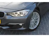 Foto 26 van BMW 3-serie Touring 328i High Executive, H/K, Leder, Pano, Adaptive Cruise Control, Verwarmde achter