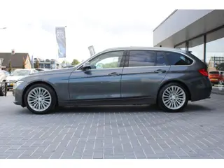 Foto 15 van BMW 3-serie Touring 328i High Executive, H/K, Leder, Pano, Adaptive Cruise Control, Verwarmde achter