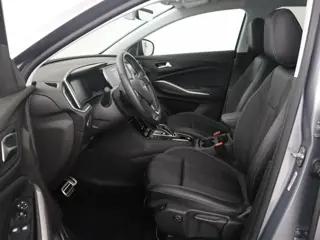 Foto 14 van Opel Grandland 1.2 Turbo | Automaat | Apple Carplay | Dodehoek Ass. | Stuurwielverwarming | Camera |