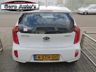 Foto 12 van Kia Picanto 1.2 CVVT ISG Comfort Pack 5 deurs ,airco ,nl-auto ,nw koppeling