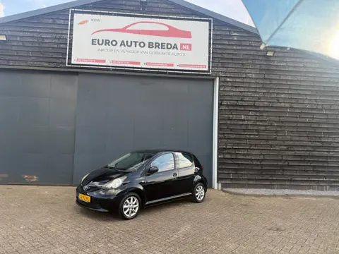Toyota Aygo 1.0-12V +