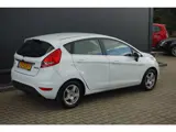 Foto 28 van Ford Fiesta 1.6 TDCi ECOnetic Titanium