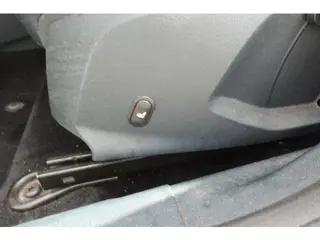 Foto 13 van Ford Fiesta 1.6 TDCi ECOnetic Titanium