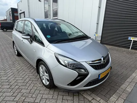 Opel Zafira Tourer 1.4 Edition AUTMAAT Navigatie | Climate Control | 2 Sleutels |
