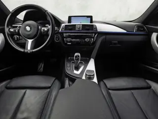 Foto 16 van BMW 3 Serie 320i M Sport 184Pk Automaat (VIRTUAL COCKPIT, M PAKKET, GROOT NAVI, STOELVERWARMING, SPO