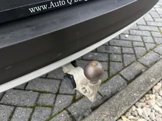 Foto 14 van Volvo Xc40 B3 2.0 Mild hybrid | Automaat | LED | Carplay | PDC | Stoel/ Stuur verw | Cruise | Dealer