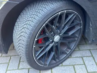 Foto 18 van Volkswagen Golf 1.6 TDI Bluetooth - Navi - Elektr ramen