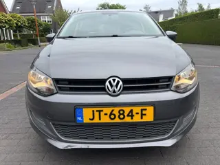 Foto 20 van Volkswagen Polo 1.4-16V Highline leder a.p.k 2027 airco
