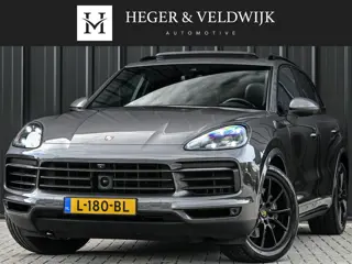 Porsche Cayenne 3.0 | Panoramadak | Achterasbesturing | Dealeronderhouden | 360 Camera | Luchtvering