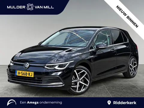 Volkswagen Golf Style 1.5 TSI 130pk | TREKHAAK | LED MATRIX | 18" LM-VELGEN | ELEKTR. STOEL + MASSAG