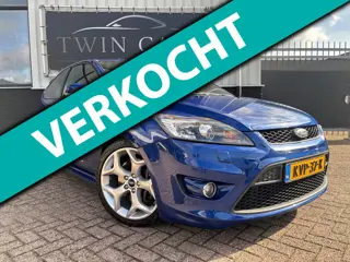 Ford Focus 2.5 ST Xenon Clima Stoelv. 18"