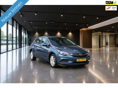 Opel Astra 1.0 EDITION 5DRS BJ016 AIRCO NAVI