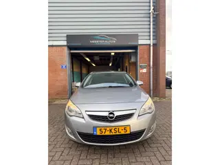Foto 12 van Opel Astra 1.6 Cosmo PARKEERSENSOR/AIRCO