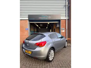 Foto 17 van Opel Astra 1.6 Cosmo PARKEERSENSOR/AIRCO