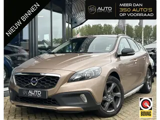 Foto 11 van Volvo V40 Cross Country 1.6 T4 Summum 179PK | NL AUTO | NAP | Lederen Bekleding | Achteruitrijcamera