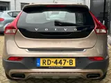 Foto 25 van Volvo V40 Cross Country 1.6 T4 Summum 179PK | NL AUTO | NAP | Lederen Bekleding | Achteruitrijcamera