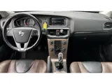 Foto 28 van Volvo V40 Cross Country 1.6 T4 Summum 179PK | NL AUTO | NAP | Lederen Bekleding | Achteruitrijcamera