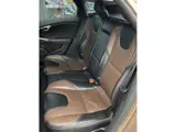 Foto 30 van Volvo V40 Cross Country 1.6 T4 Summum 179PK | NL AUTO | NAP | Lederen Bekleding | Achteruitrijcamera