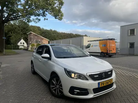 Peugeot 308 1.6HDI PANO XENON LANE STOELV FULL (bj 2017)