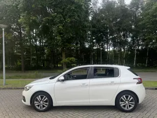 Foto 19 van Peugeot 308 1.6HDI PANO XENON LANE STOELV FULL (bj 2017)