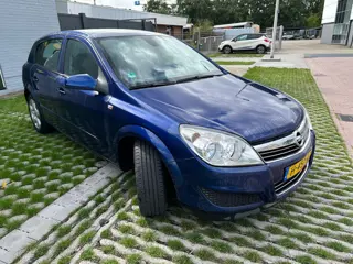 Foto 17 van Opel Astra MET AIRCO & EVT NIEUW APK!