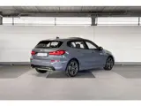Foto 26 van BMW 1 Serie 118i