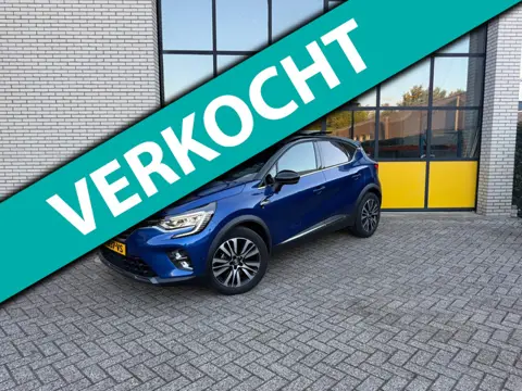 Renault Captur 1.3 TCe 140 Initiale Paris, Trekhaak, Schuif kantel dak !