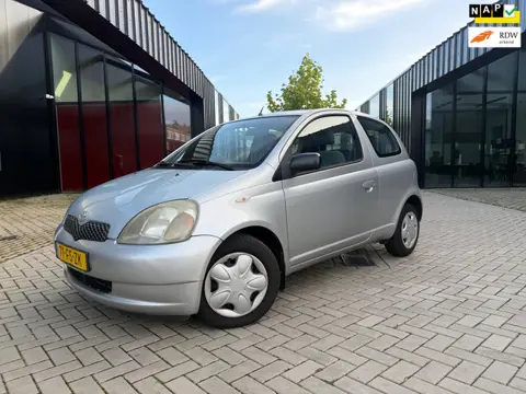 Toyota Yaris 1.3-16V VVT-i Sol Automaat Airco NL Auto NAP